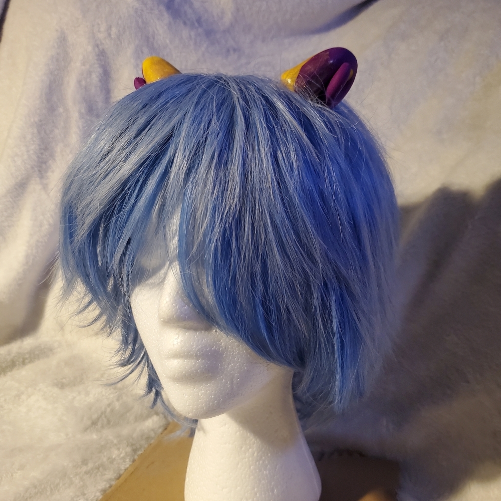 Costum Horns Curled Shimmery Purple And Yellow